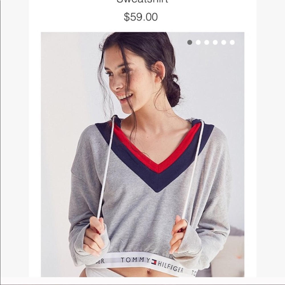 Tommy Cropped Sweater